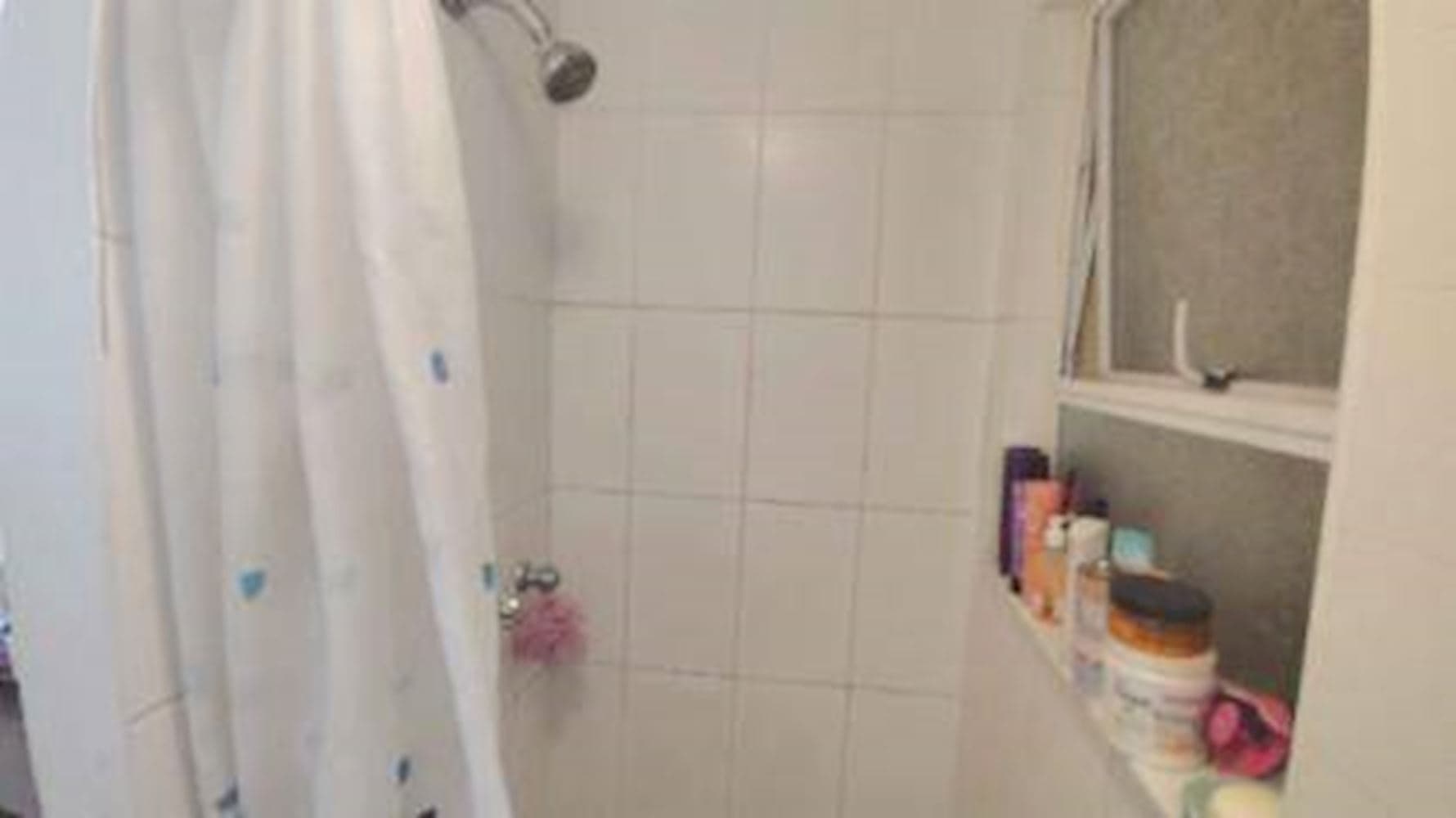 Foto 9 de 16: Apartamento em leilão em Porto Alegre - RS — Apartamento no "Edifício Marajó" -  Petrópolis - Porto Alegre/RS