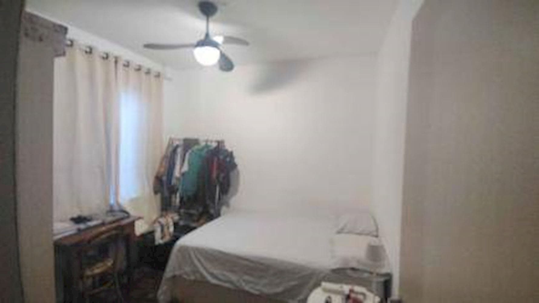 Foto 10 de 16: Apartamento em leilão em Porto Alegre - RS — Apartamento no "Edifício Marajó" -  Petrópolis - Porto Alegre/RS