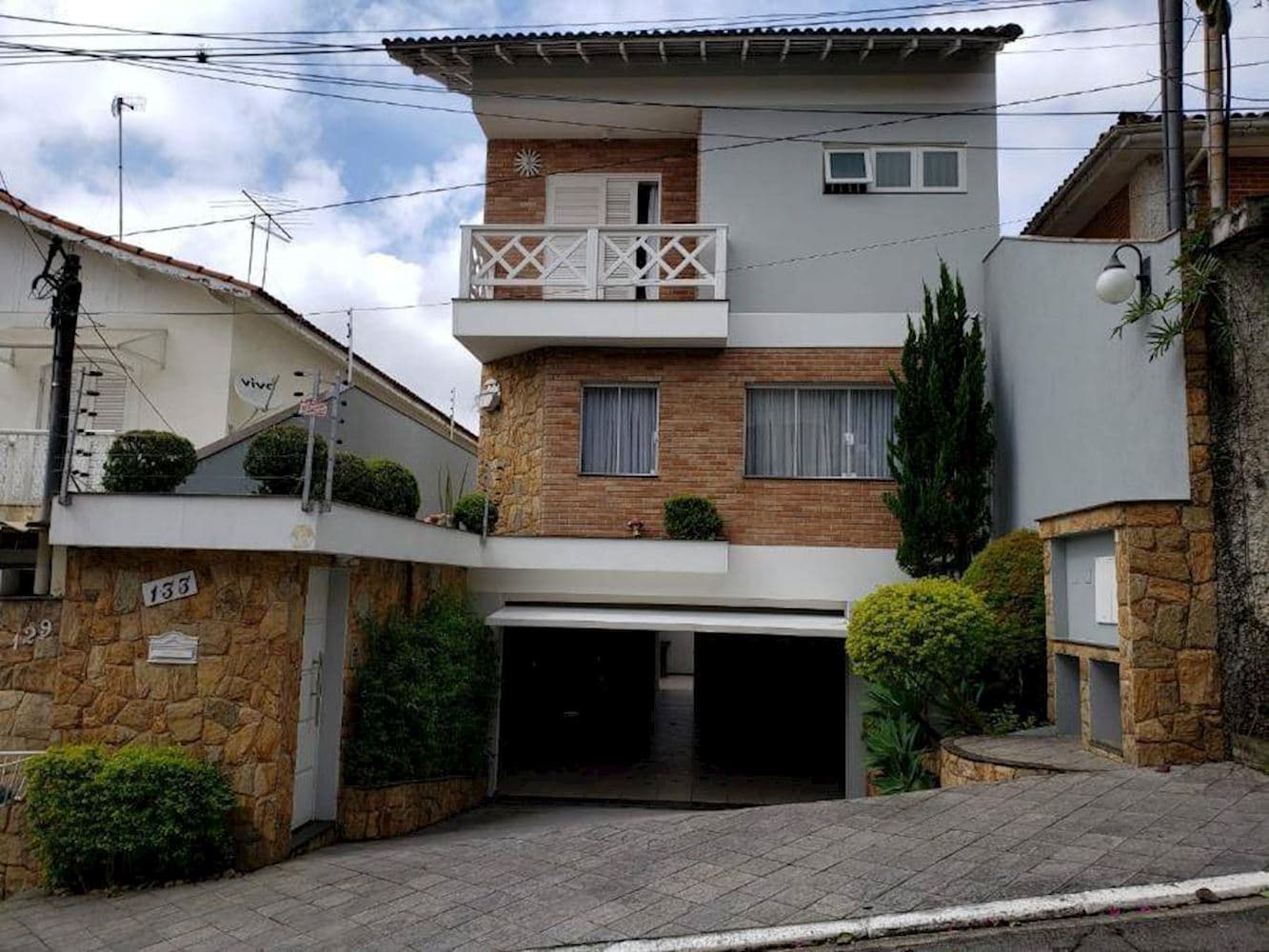 Foto 1 de 22: Casa em leilão em São Paulo - SP, bairro Horto Florestal — Casa no Horto Florestal - São Paulo/SP