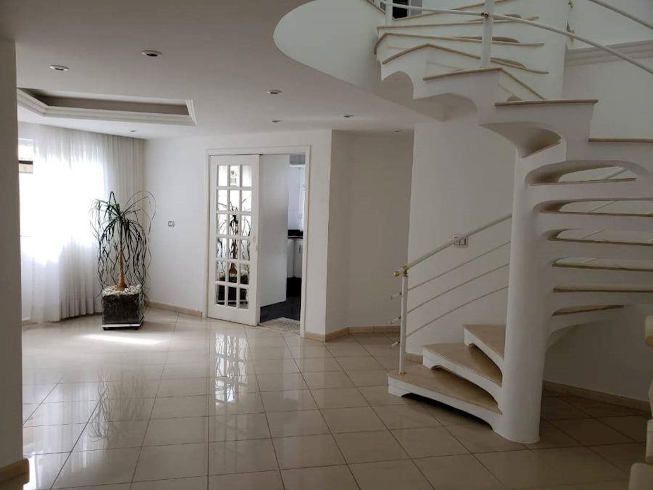 Foto 6 de 22: Casa em leilão em São Paulo - SP, bairro Horto Florestal — Casa no Horto Florestal - São Paulo/SP