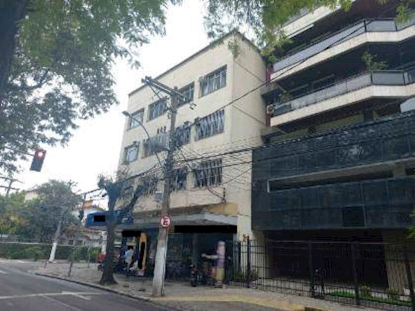Foto 2 de 3: Apartamento em leilão em Niterói - RJ, bairro Icaraí — Apartamento no "Cond. do Ed. Montclair" - Icaraí - Niterói/RJ