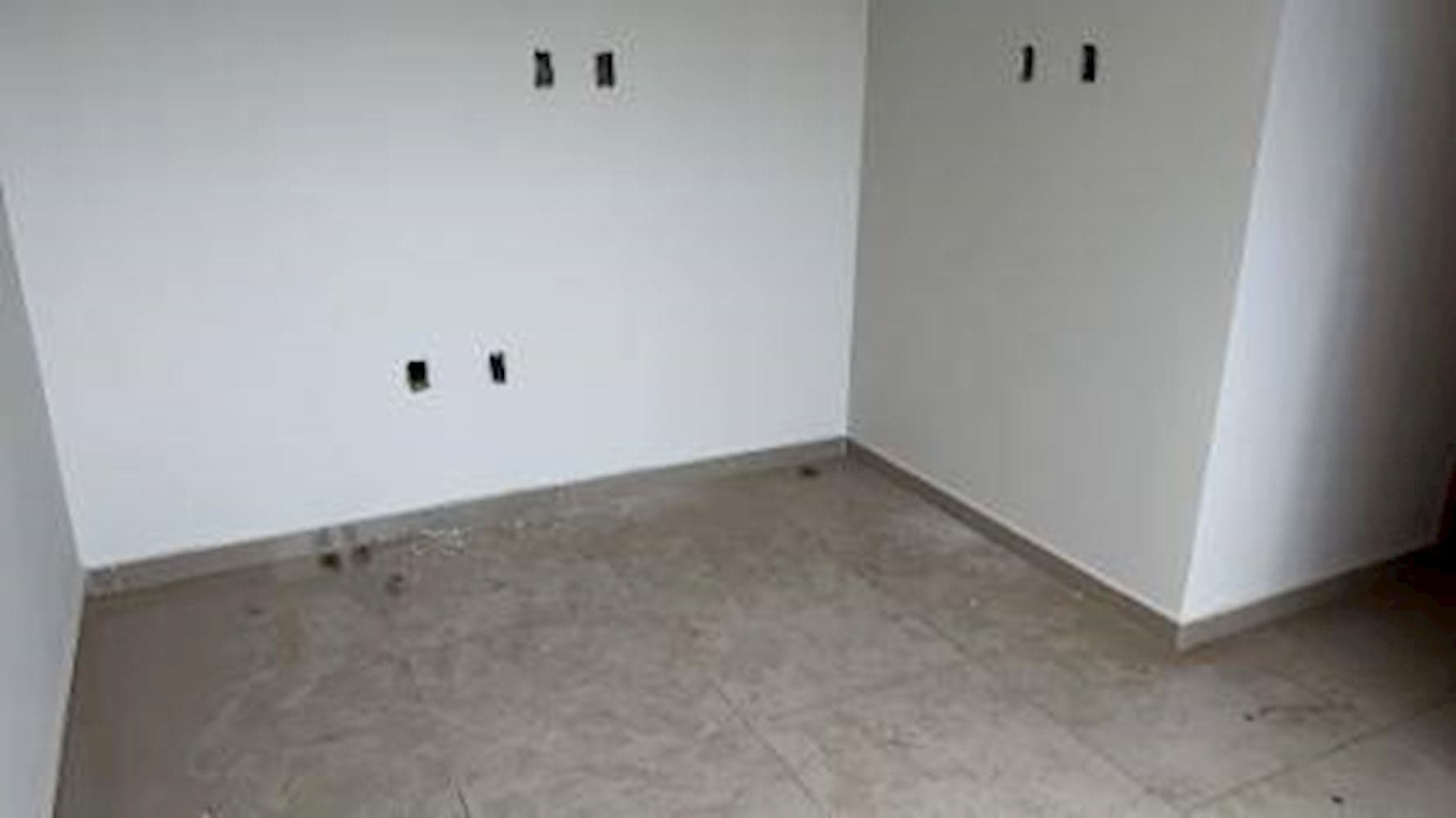 Foto 9 de 17: Casa em leilão em Cascavel - PR, bairro Interlagos — Casa em Interlagos - Cascavel/PR