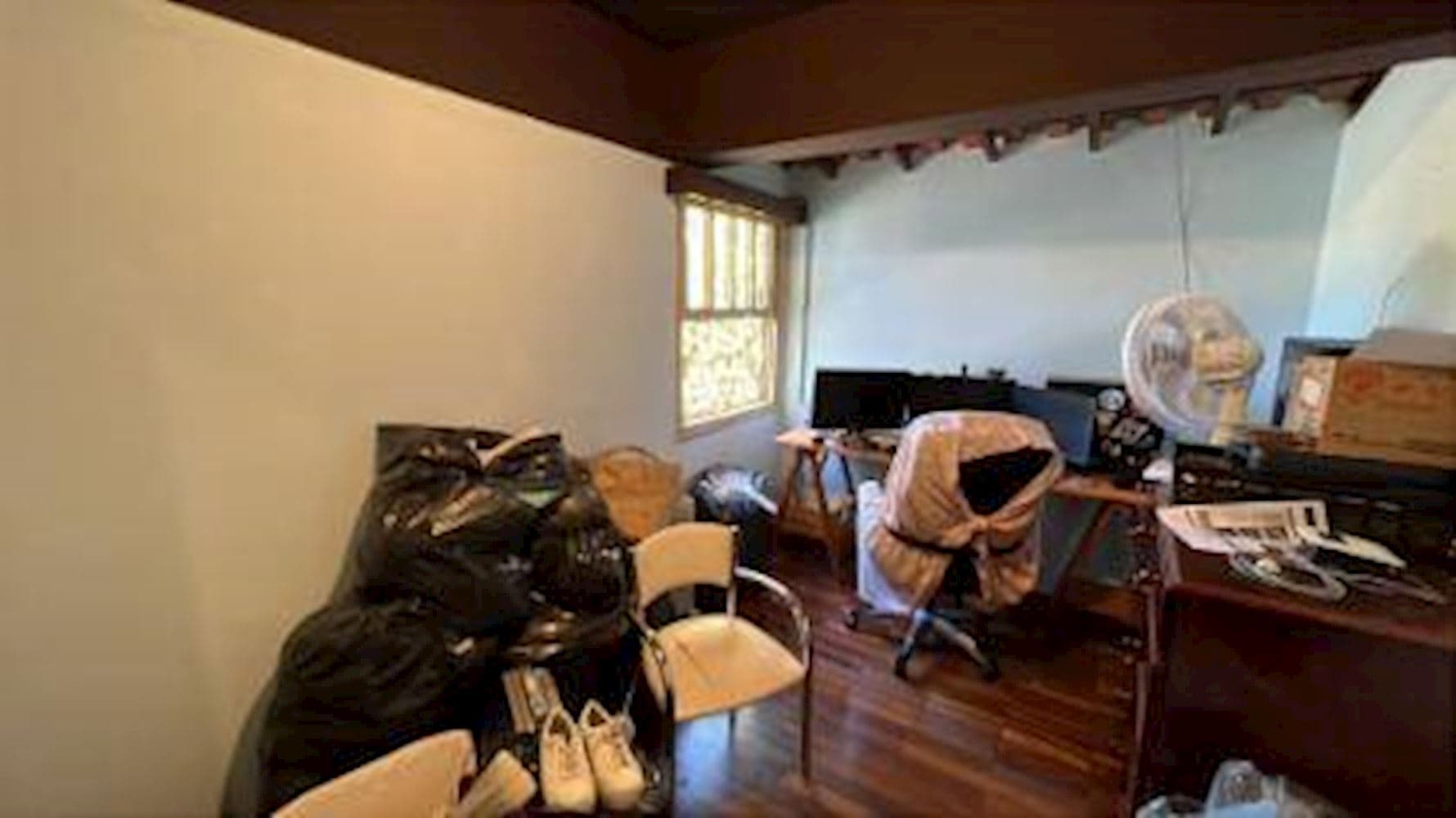 Foto 12 de 13: Casa em leilão em São Carlos - SP, bairro Parque Santa Marta — Casa no Parque Santa Marta - São Carlos/SP
