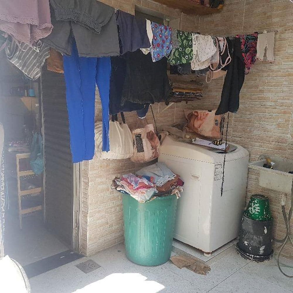 Foto 10 de 15: Apartamento em leilão em Rio De Janeiro - RJ, bairro Bangu-freguesia de Campo Grande — Casa de condomínio em Bangu-Freguesia De Campo Grande - Rio De Janeiro/RJ