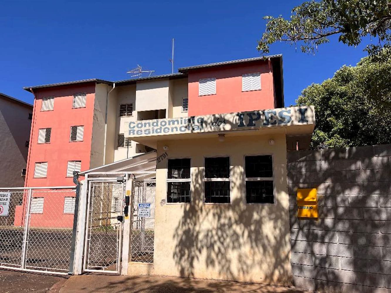 Foto 1 de 3: Apartamento em leilão em Araraquara - SP, bairro Vila Santa Maria — Apartamento na Vila Santa Maria em Araraquara/SP