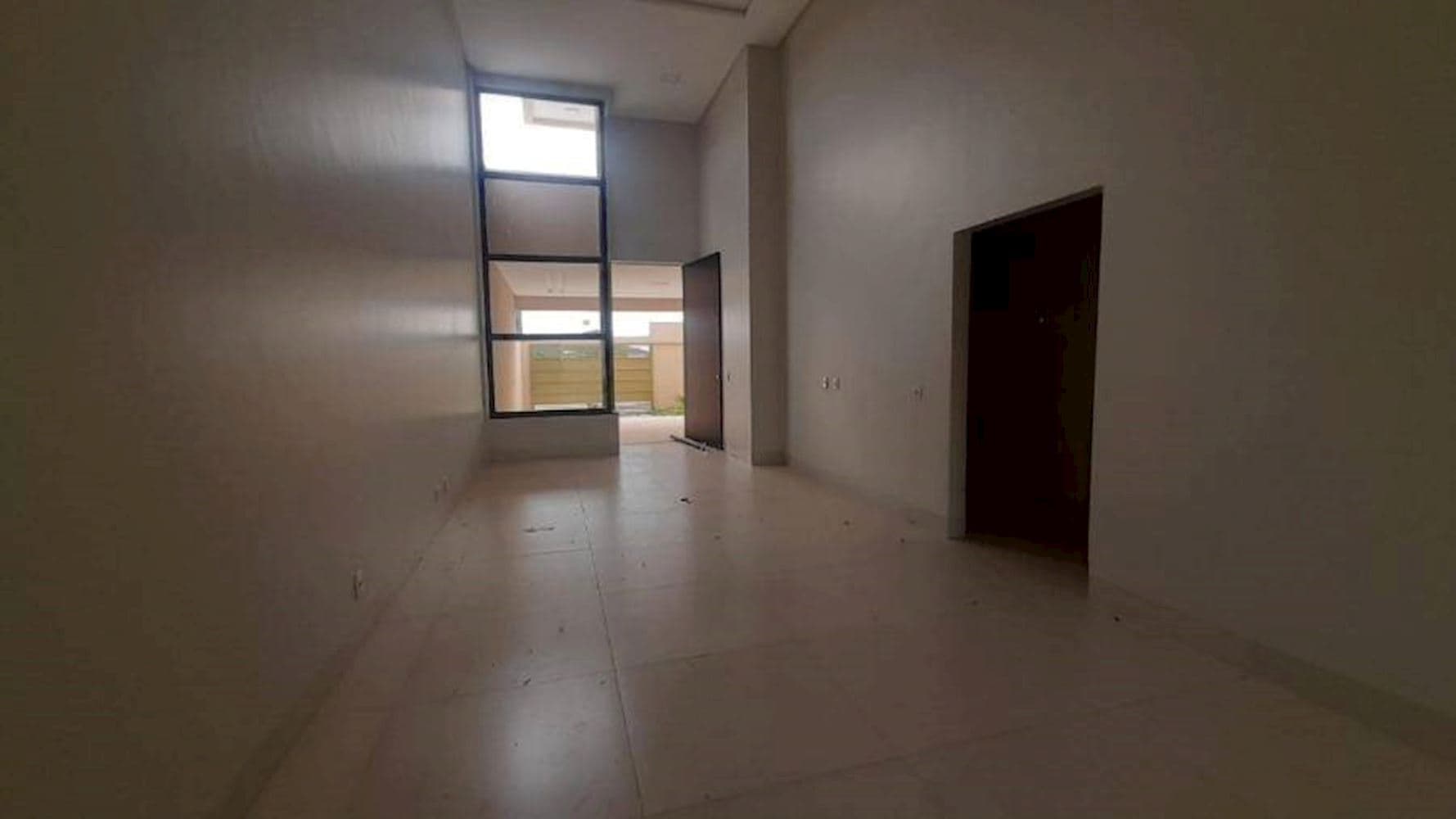Foto 5 de 12: Casa em leilão em Caldas Novas - GO, bairro Bairro do Turista 2° Etapa — Casa no Bairro do Turista 2° Etapa em Caldas Novas/GO