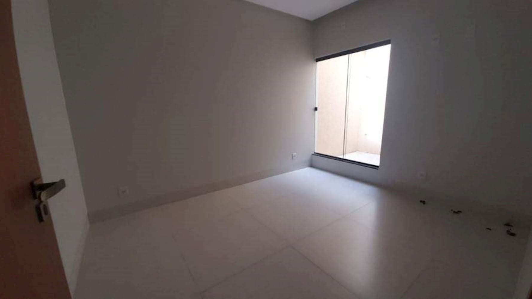 Foto 12 de 12: Casa em leilão em Caldas Novas - GO, bairro Bairro do Turista 2° Etapa — Casa no Bairro do Turista 2° Etapa em Caldas Novas/GO