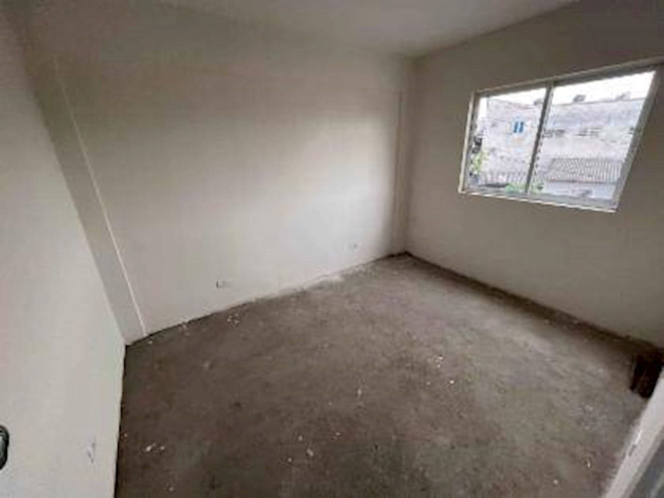 Foto 12 de 14: Apartamento em leilão em Curitiba - PR, bairro Pinheirinho — Apartamento, Padrão, 1 vaga(s) de garagem