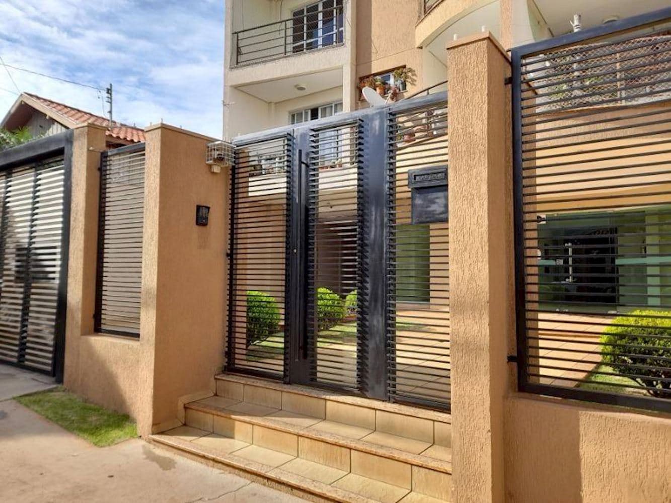 Foto 14 de 15: Apartamento em leilão em Arapongas - PR, bairro Vila Cascata — Apartamento na Vila Cascata - Arapongas/PR