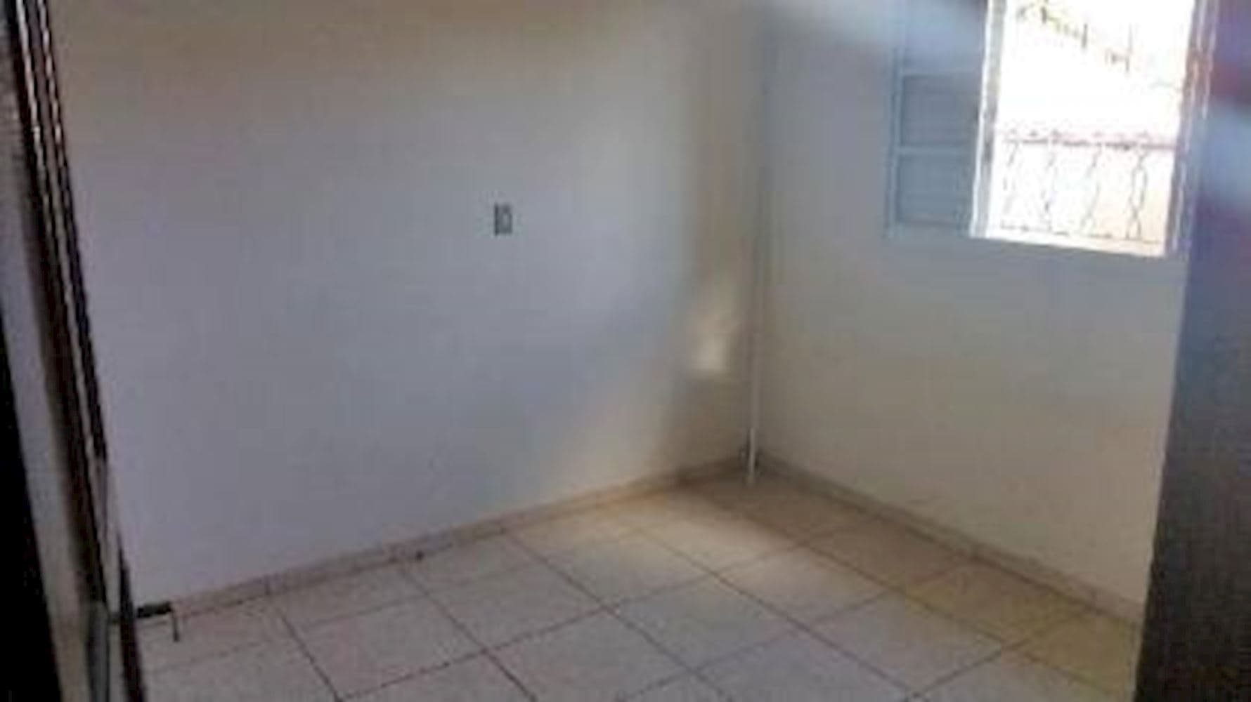 Foto 10 de 13: Casa em leilão em Angatuba - SP, bairro Vila Nova — Casa em Vila Nova - Angatuba/SP