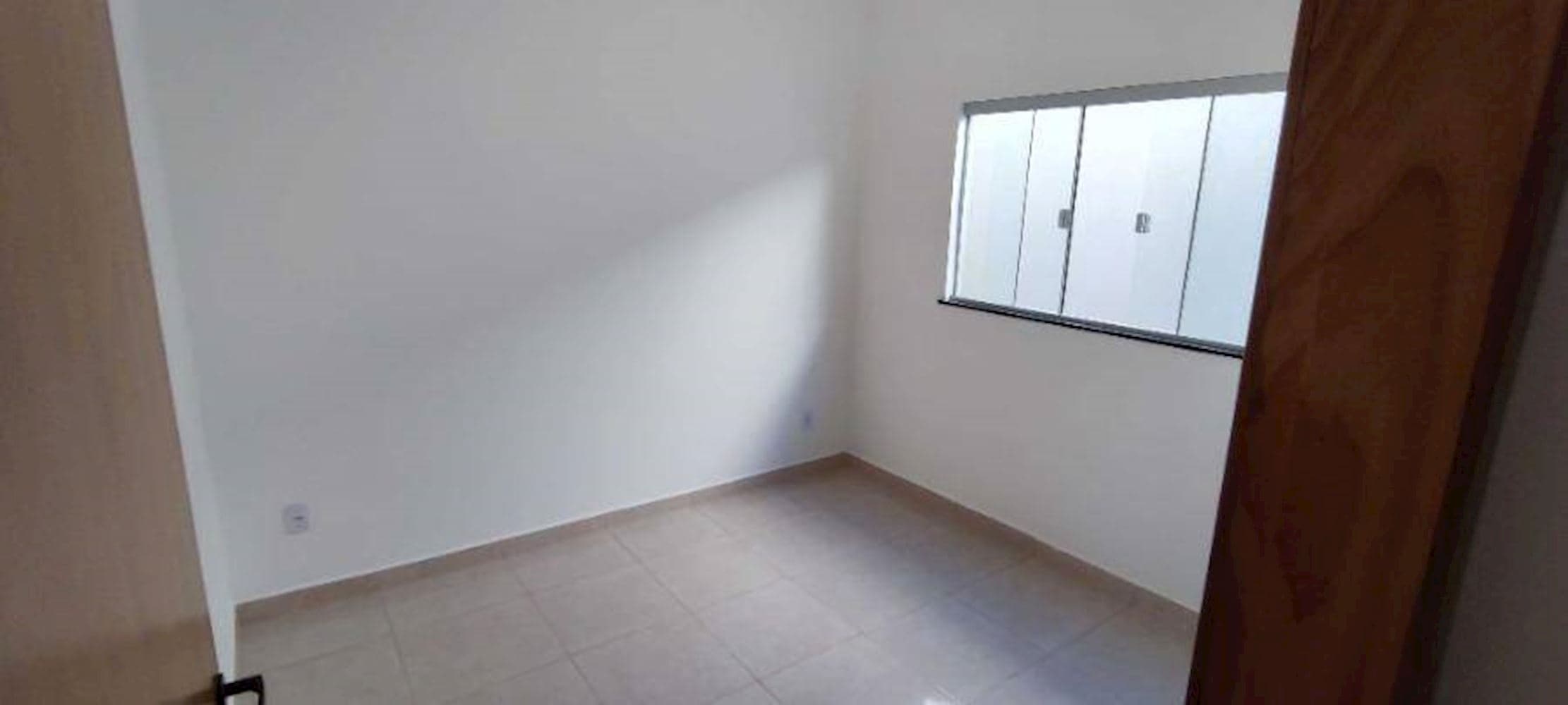 Foto 10 de 23: Casa em leilão em Goianira - GO, bairro Setor Cora Coralina — Casa no Setor Cora Coralina - Goianira/GO