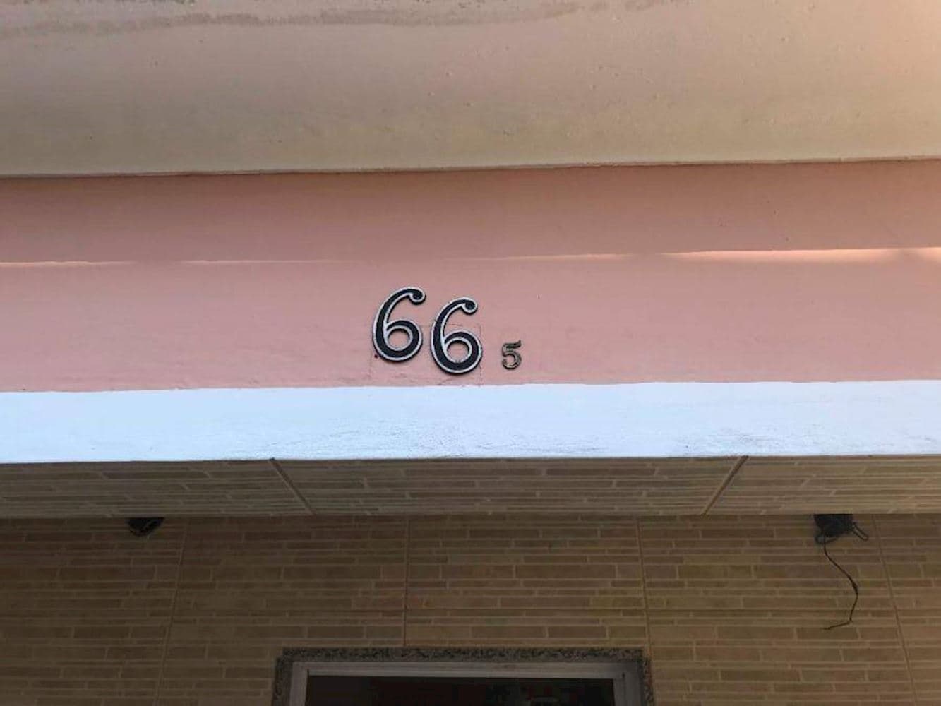 Foto 2 de 7: Casa em leilão em São Gonçalo - RJ, bairro Rocha — Casa em Rocha - São Gonçalo/RJ