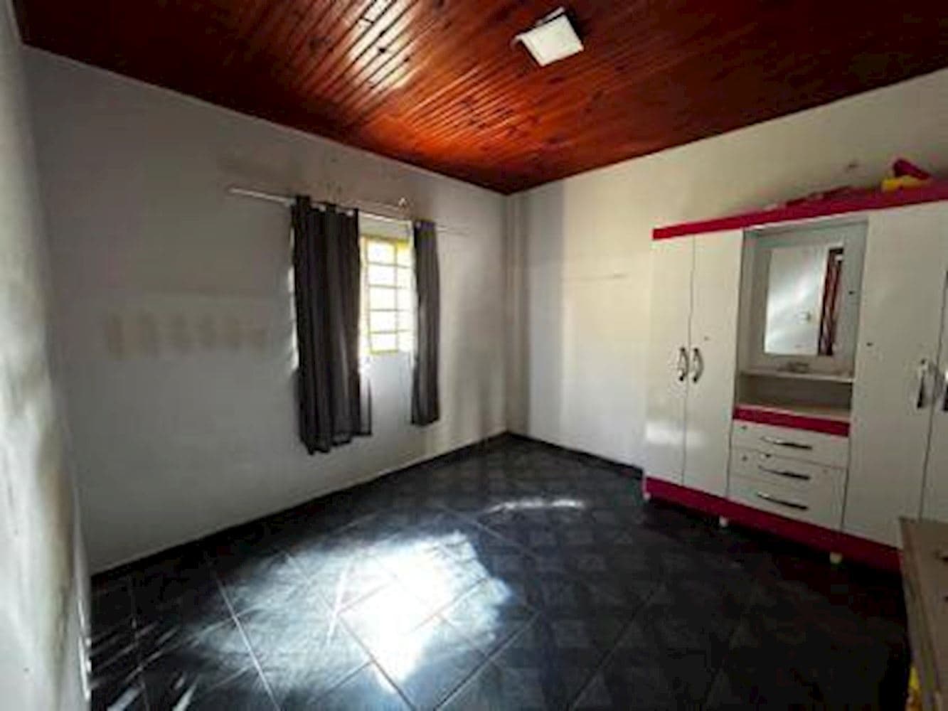 Foto 5 de 14: Casa em leilão em Trindade - GO, bairro Palmares — Casa em Palmares - Trindade/GO