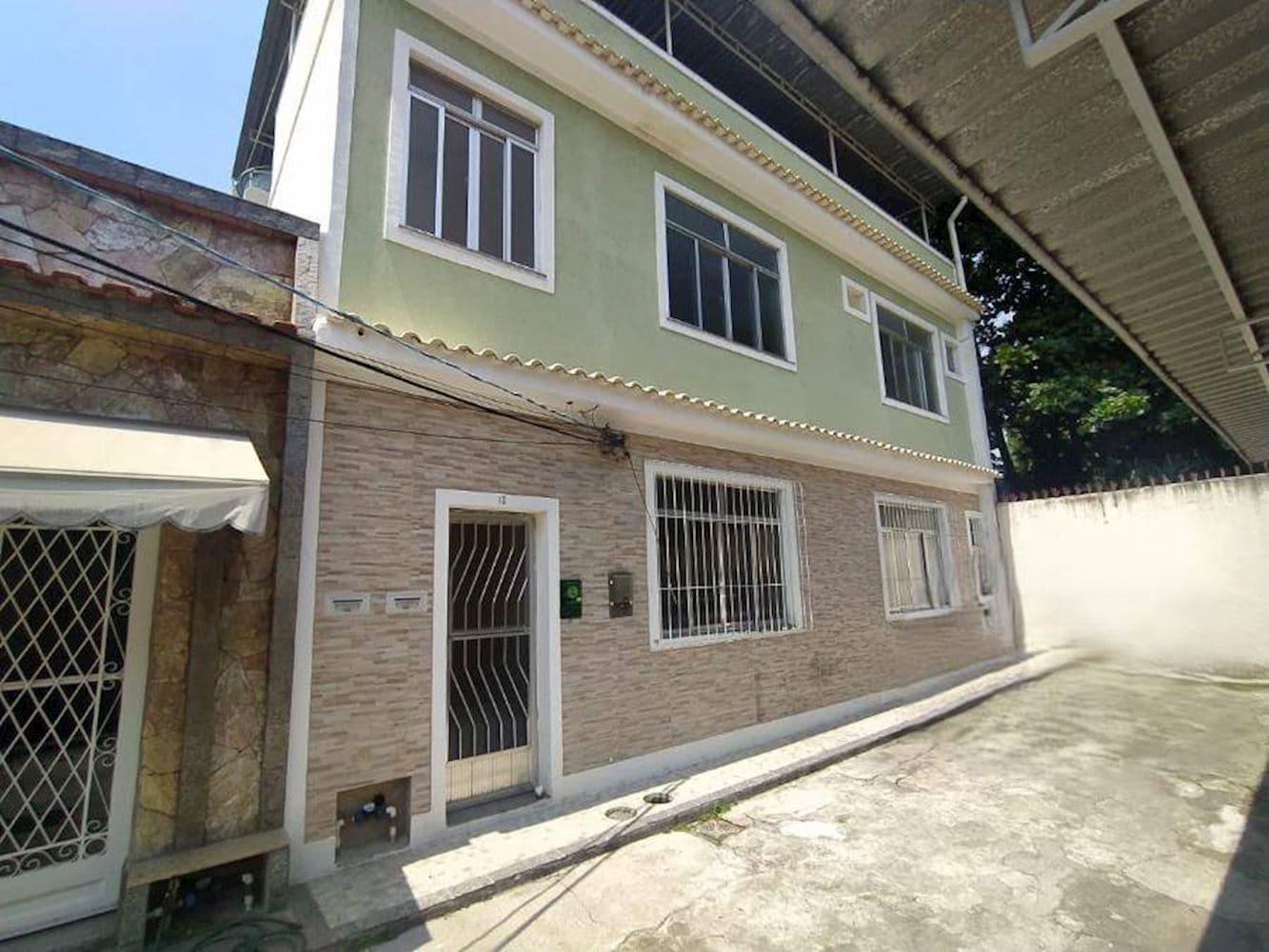 Foto 1 de 15: Apartamento em leilão em Rio De Janeiro - RJ, bairro Praça Seca — Apartamento na Praça Seca - Rio De Janeiro/RJ