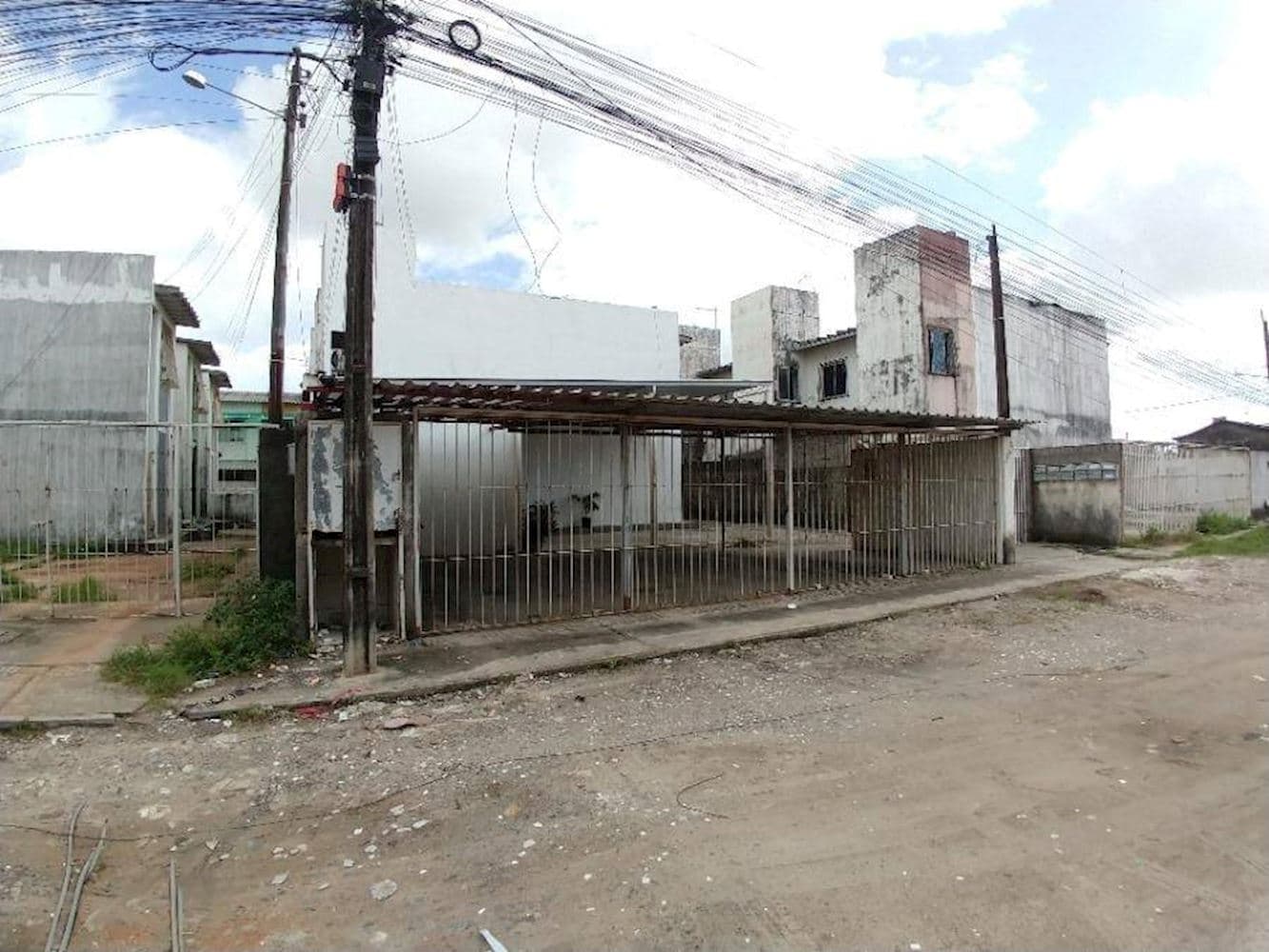 Foto 1 de 13: Casa em leilão em Paulista - PE, bairro Nossa Senhora da Conceição — Casa em  Nossa Senhora Da Conceição - Paulista/PE