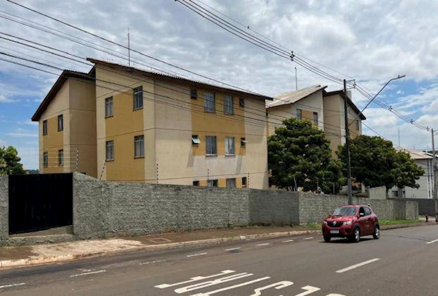 Foto 2 de 3: Apartamento em leilão em Londrina - PR, bairro Nova Olinda — Apartamento em Nova Olinda - Londrina/PR