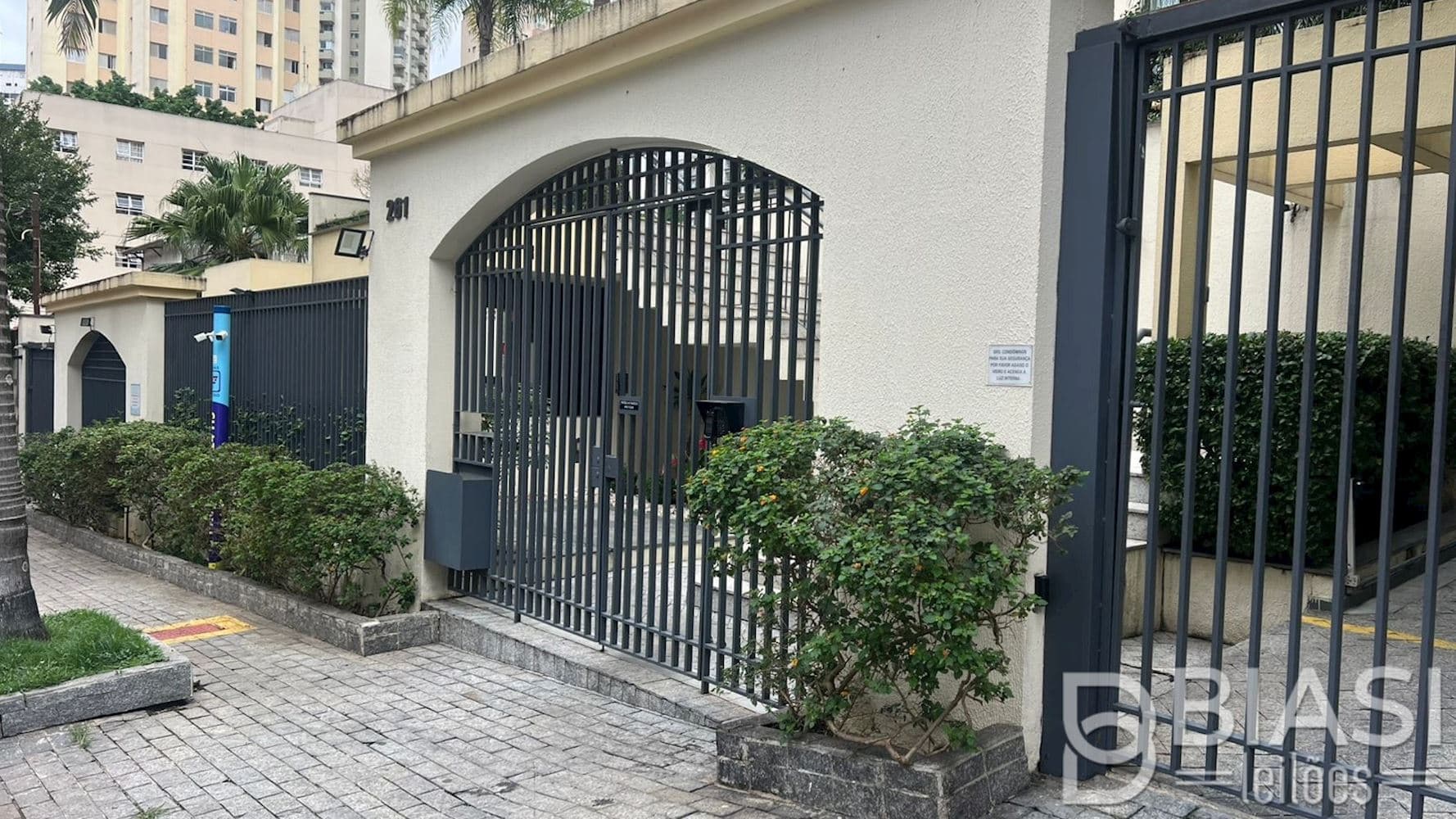 Foto 6 de 8: Apartamento em leilão em São Paulo - SP, bairro Saúde — Apartamento no "Edifício The Amassador" - Saúde - São Paulo/SP