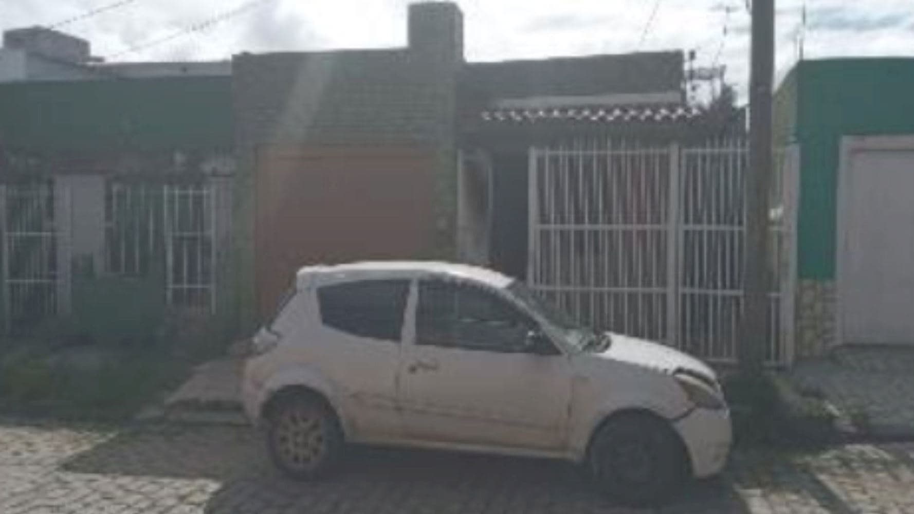 Foto 2 de 6: Casa em leilão em Rio Grande - RS, bairro Vila Florinda — Casa na Vila Florinda em Rio Grande/RS