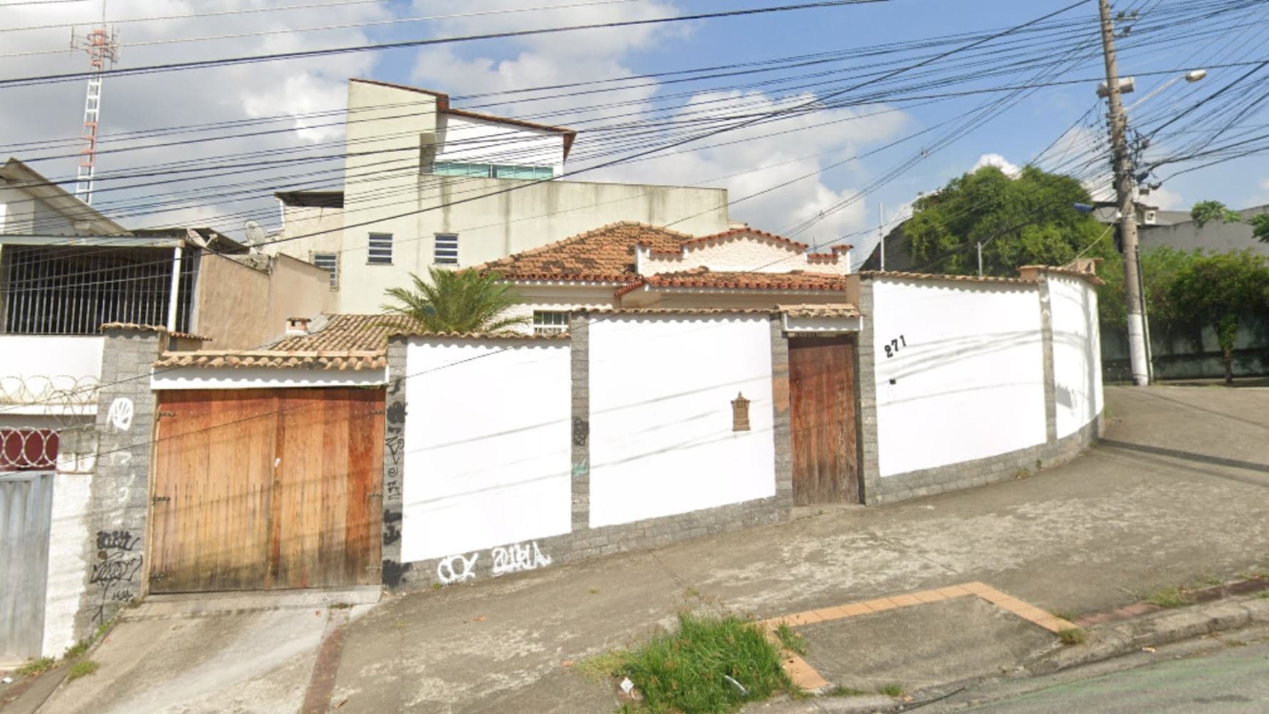 Foto 2 de 6: Casa em leilão em Rio De Janeiro - RJ, bairro Madureira — Casa em Madureira - Rio de Janeiro/RJ