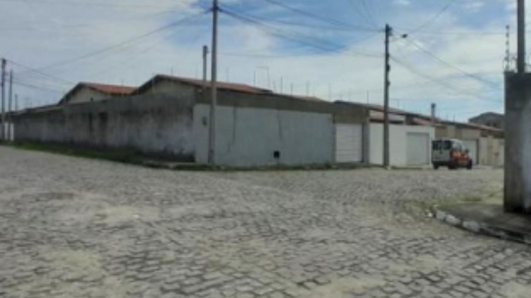 Foto 4 de 5: Casa em leilão em São Gonçalo Do Amarante - RN, bairro Jardins — Casa no Bairro Jardins - São Gonçalo Do Amarante/RN