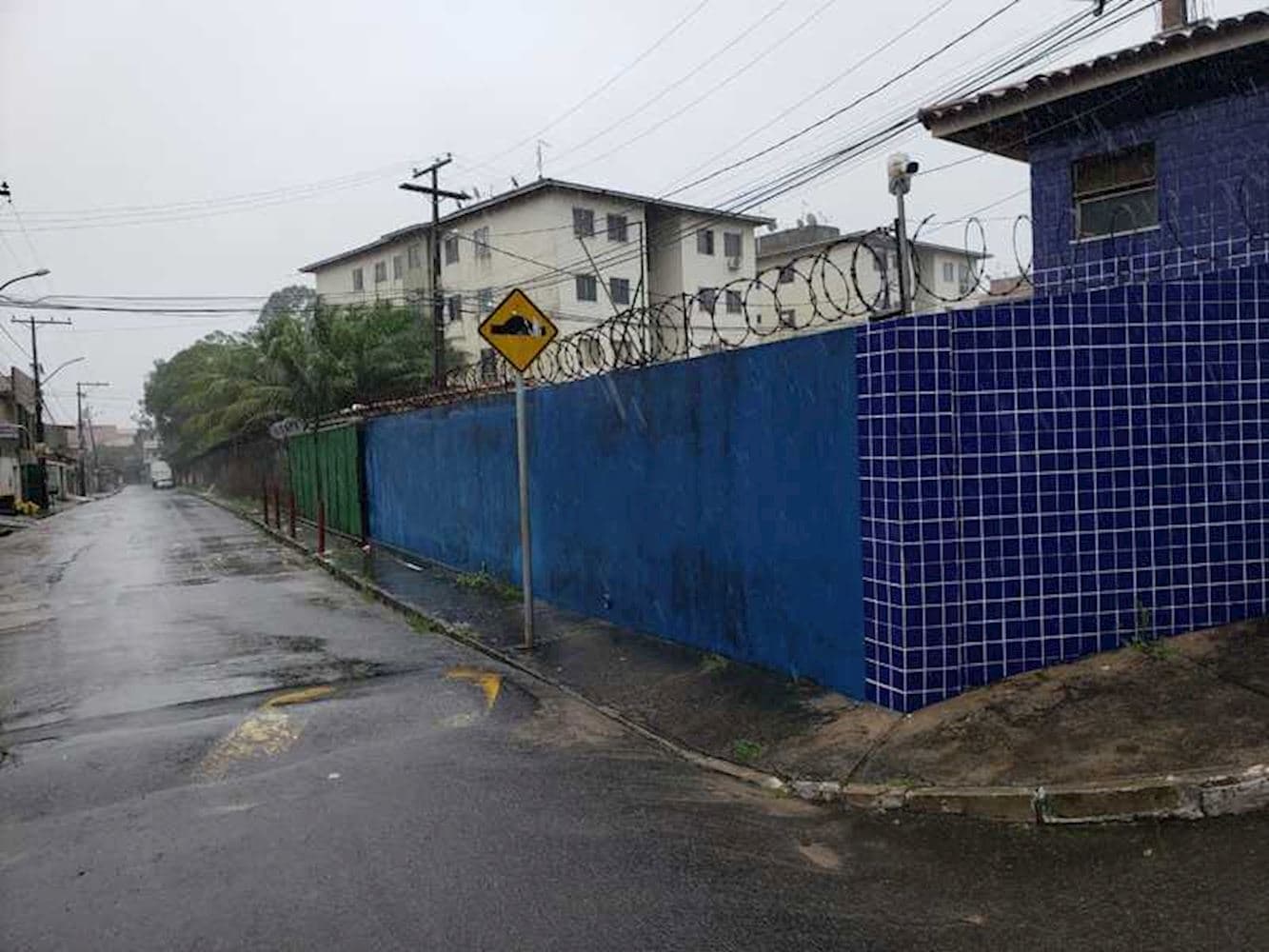 Foto 6 de 6: Apartamento em leilão em Camaçari - BA, bairro Lama Preta — Apartamento em Lama Preta - Camaçari/BA