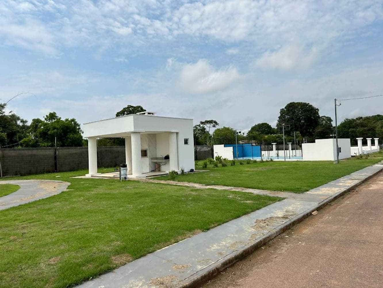 Foto 3 de 8: Terreno em leilão em Sinop - MT, bairro Eunice — Terreno no "Condomínio Alexandria" - Eunice - Sinop/MT