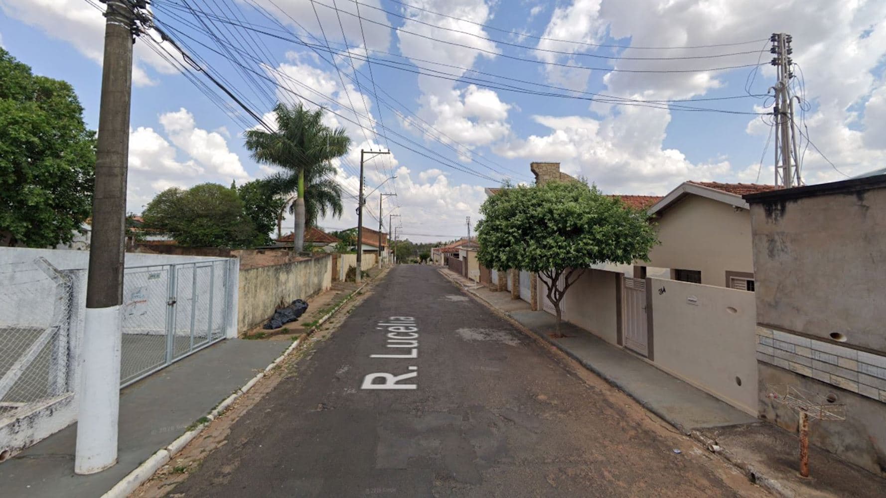 Foto 3 de 4: Casa em leilão em Tupã - SP, bairro Vila das Indústrias — Casa na Vila das Indústrias - Tupã/SP