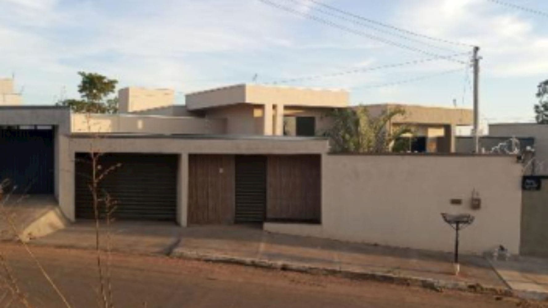 Foto 2 de 6: Casa em leilão em Caldas Novas - GO, bairro Recanto das Águas — Casa no Recanto das Águas - Caldas Novas/GO