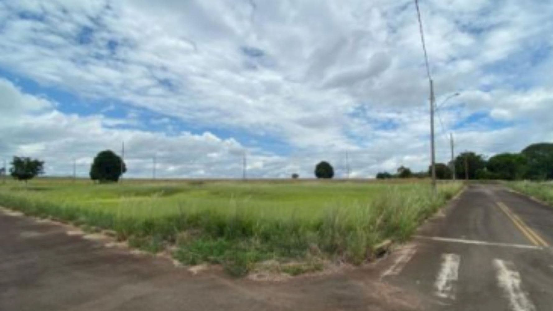 Foto 4 de 4: Terreno em leilão em Moreira Sales - PR, bairro Jardim Bela Vista — 03 Terrenos no Jardim Bela Vista - Moreira Sales/PR