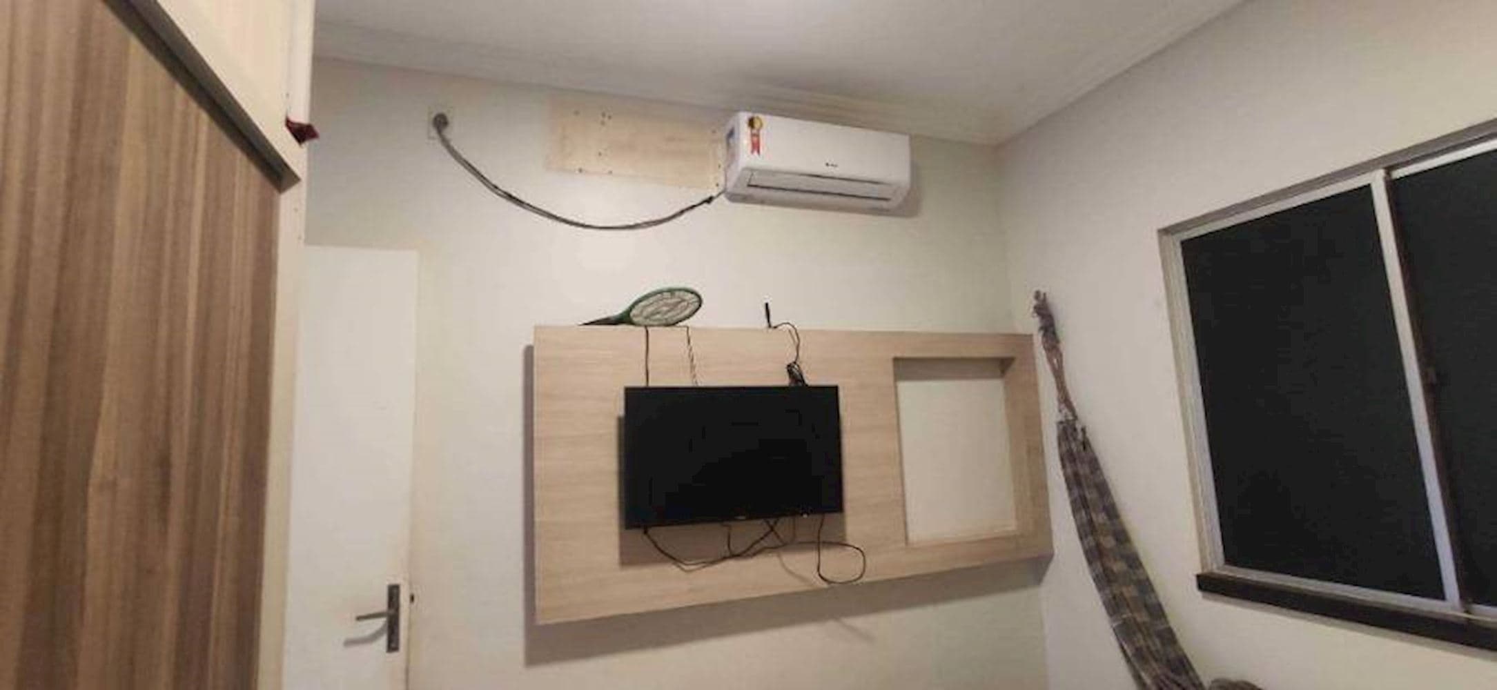 Foto 7 de 12: Apartamento em leilão em Fortaleza - CE, bairro Barroso — Casa em Barroso - Fortaleza/CE
