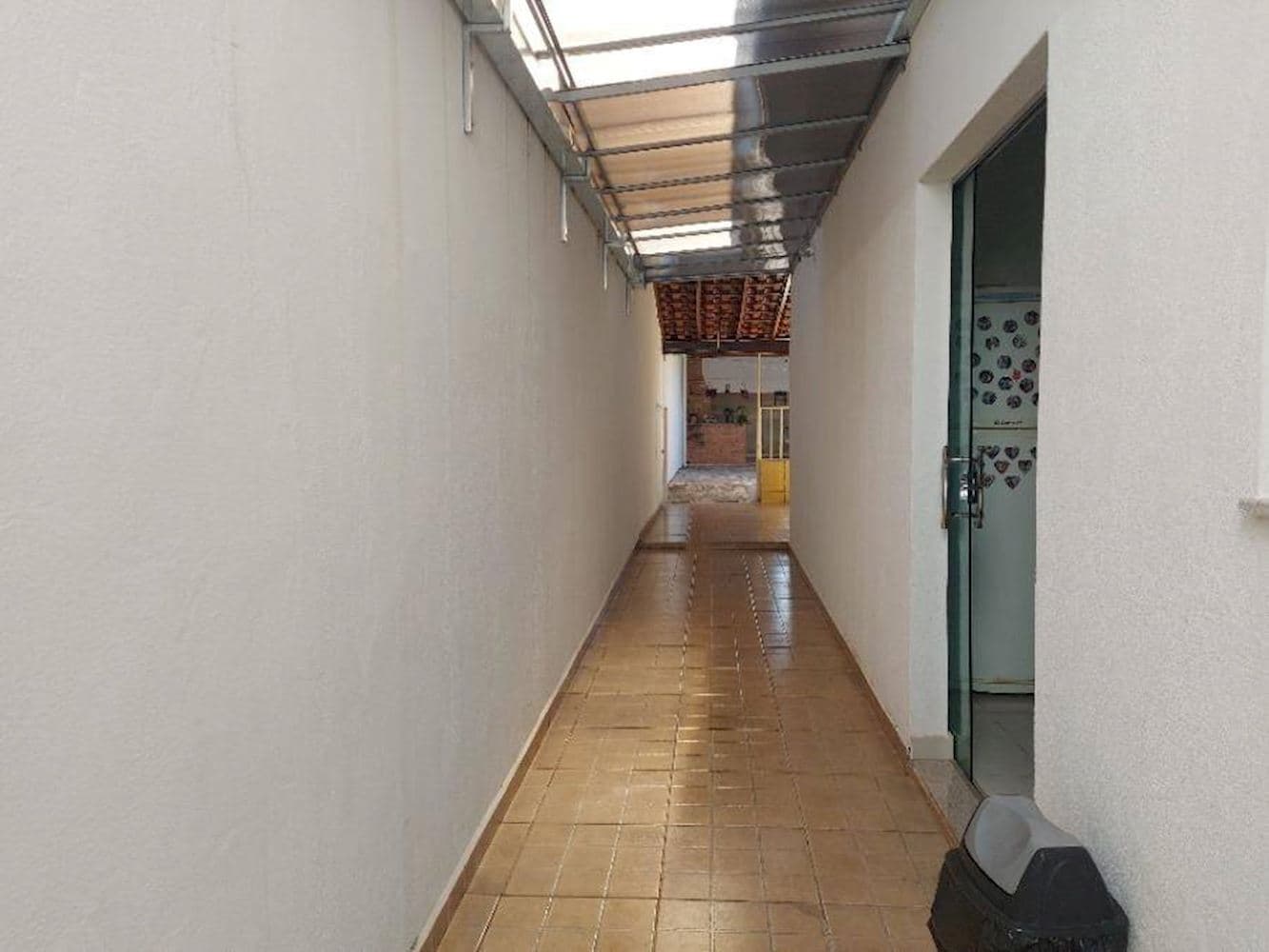 Foto 10 de 13: Casa em leilão em Uberlândia - MG, bairro Jardim das Palmeiras — Casa no Jardim Das Palmeiras - Uberlândia/MG