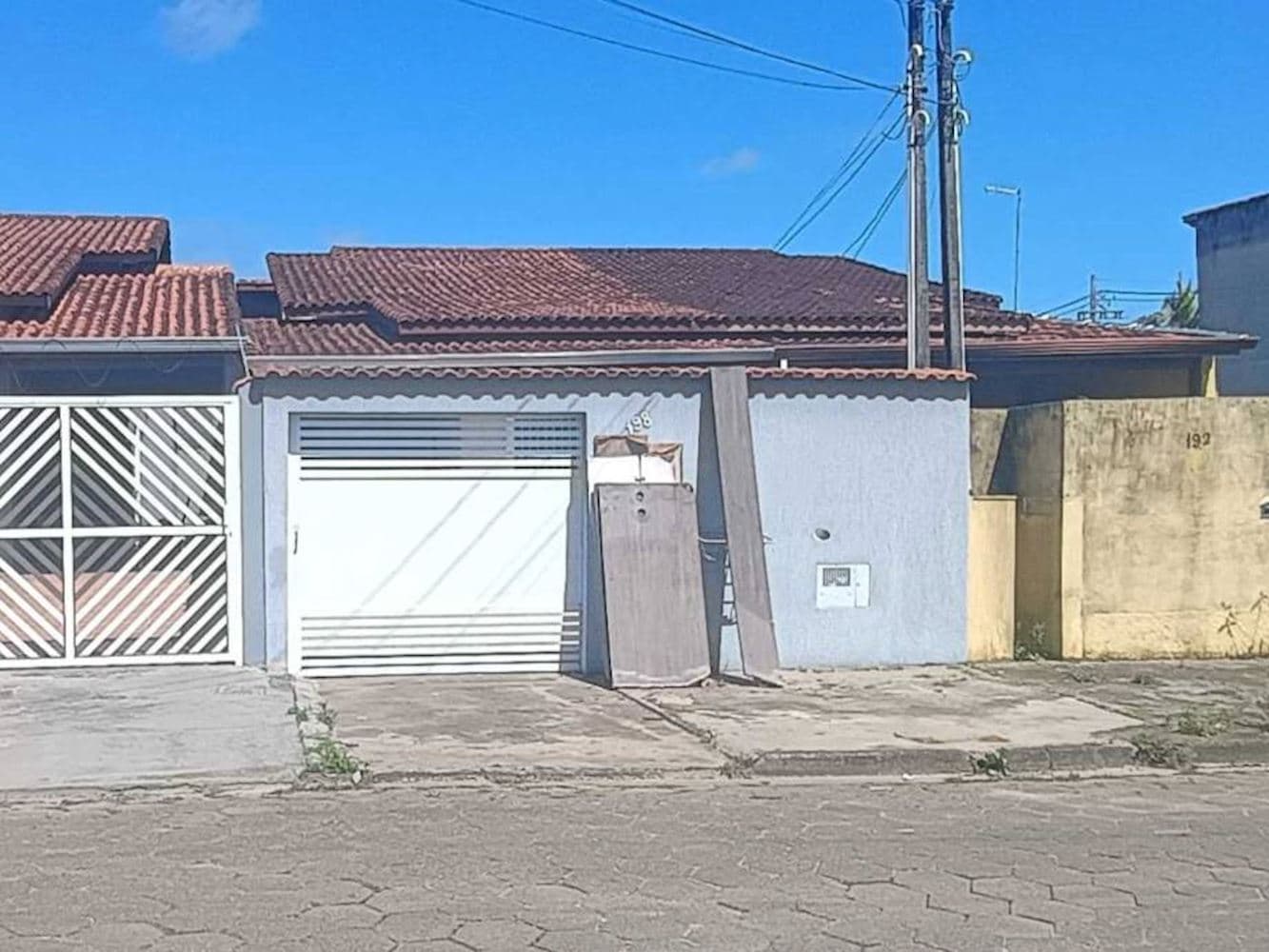 Foto 1 de 3: Casa em leilão em Peruíbe - SP, bairro Parque D'aville — Casa no Parque D'Aville - Peruíbe/SP