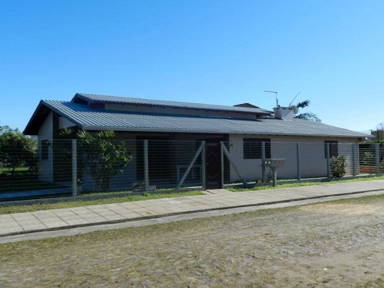 Foto 14 de 34: Casa em leilão em Capão Da Canoa - RS, bairro Praia da Conceição — Casa na Praia da Conceição em Capão da Canoa/RS