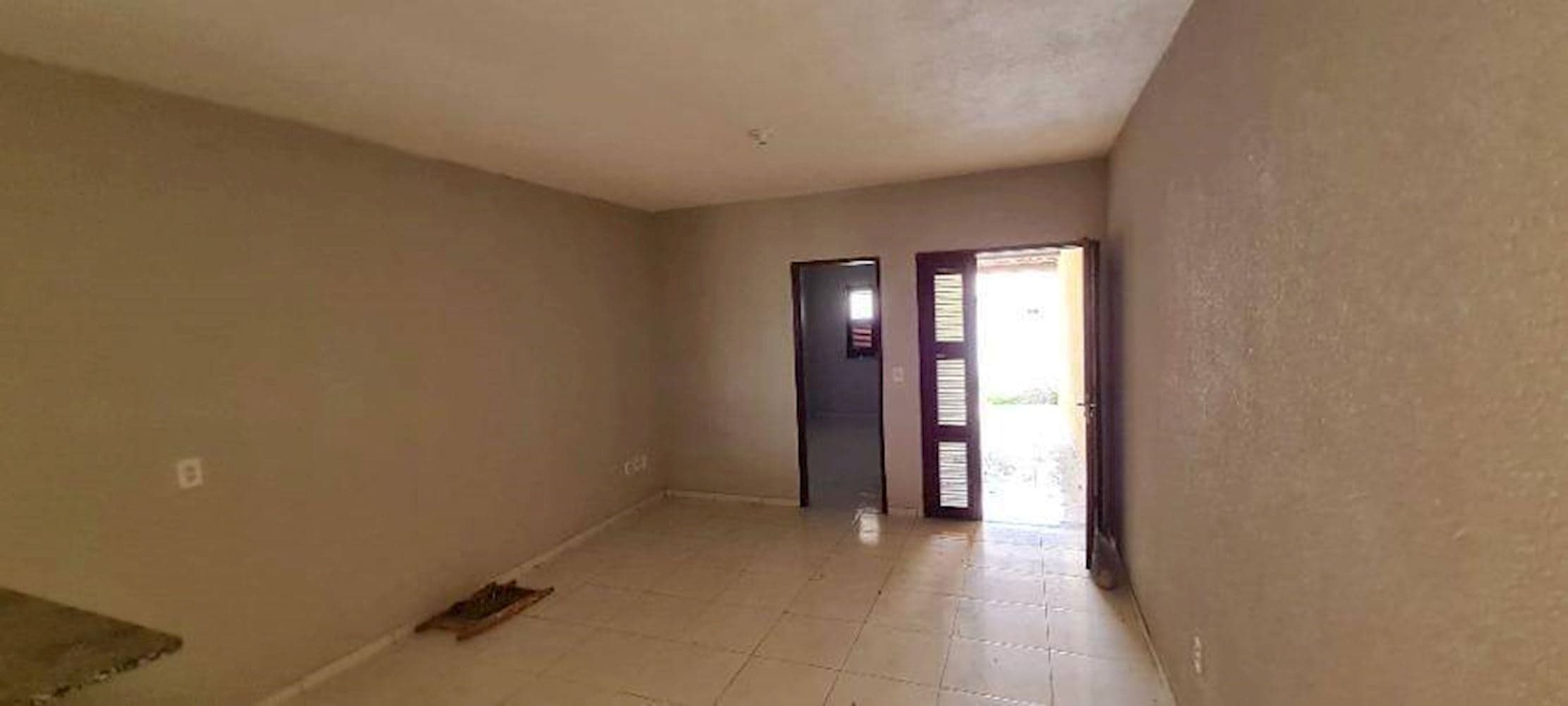Foto 4 de 14: Casa em leilão em Maranguape - CE, bairro Lameirão — Casa em Lameirão - Maranguape/CE