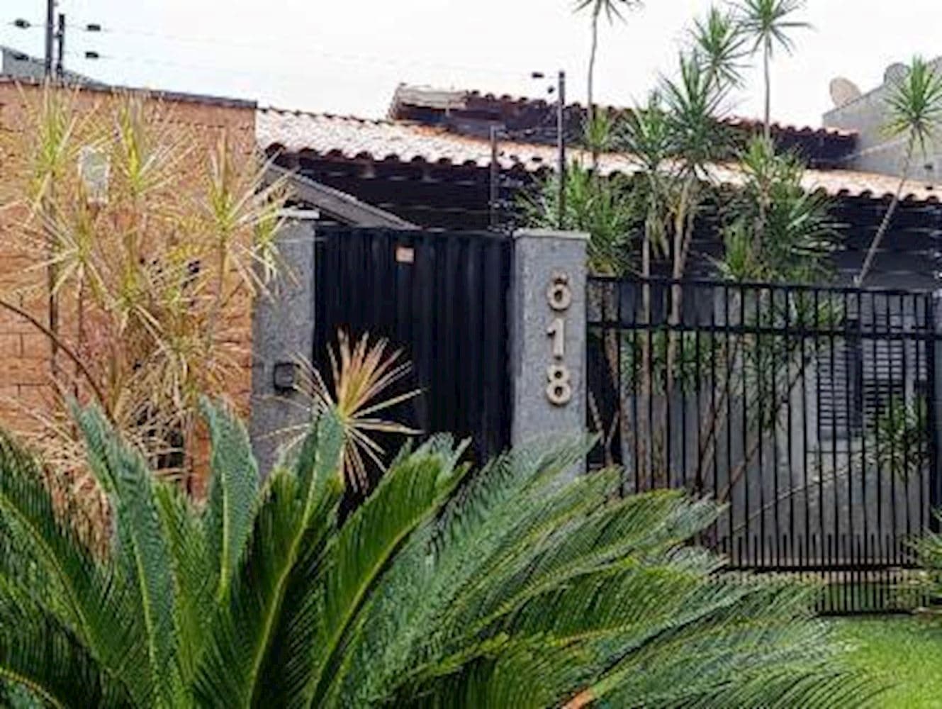 Foto 3 de 3: Casa em leilão em Naviraí - MS, bairro Centro — Casa no Centro - Naviraí/MS
