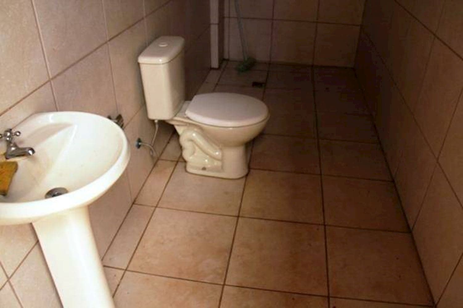 Foto 6 de 11: Casa em leilão em Cascavel - PR — Casa em Brasilia - Cascavel/PR