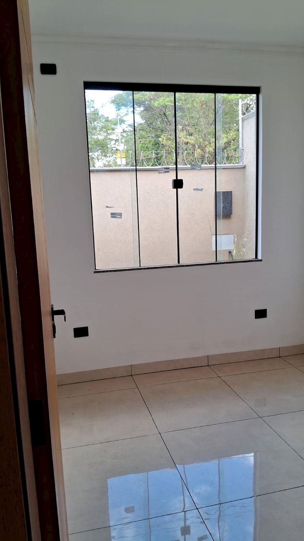 Foto 9 de 10: Casa em leilão em Campo Grande - MS, bairro Aero Rancho — Casa em Aero Rancho - Campo Grande/MS