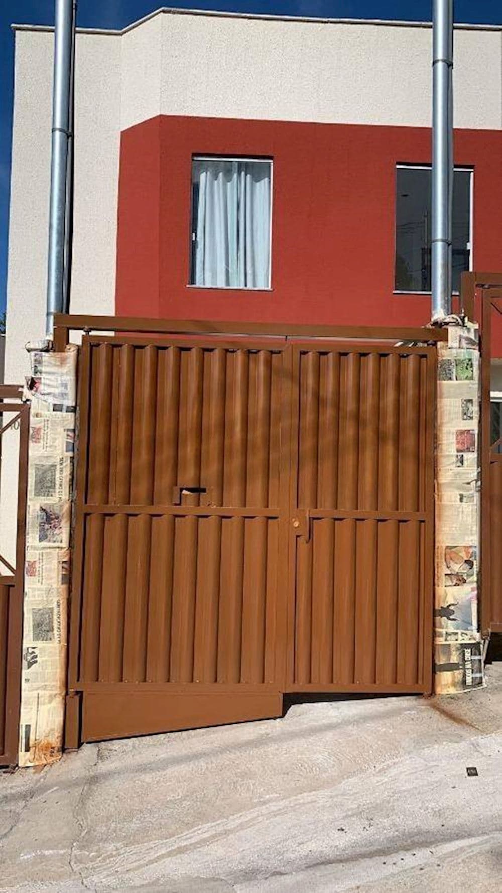 Foto 2 de 9: Casa em leilão em Ibirité - MG, bairro Eldorado — Casa no Eldorado - Ibirité/MG