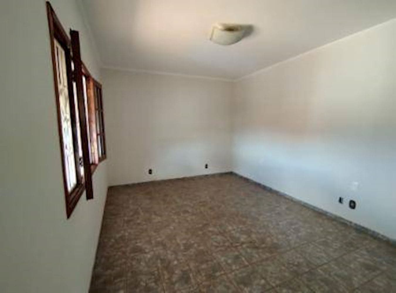 Foto 9 de 15: Casa em leilão em Campo Grande - MS, bairro Vila Jardim Alegre — Casa na Vila Jardim Alegre - Campo Grande/MS
