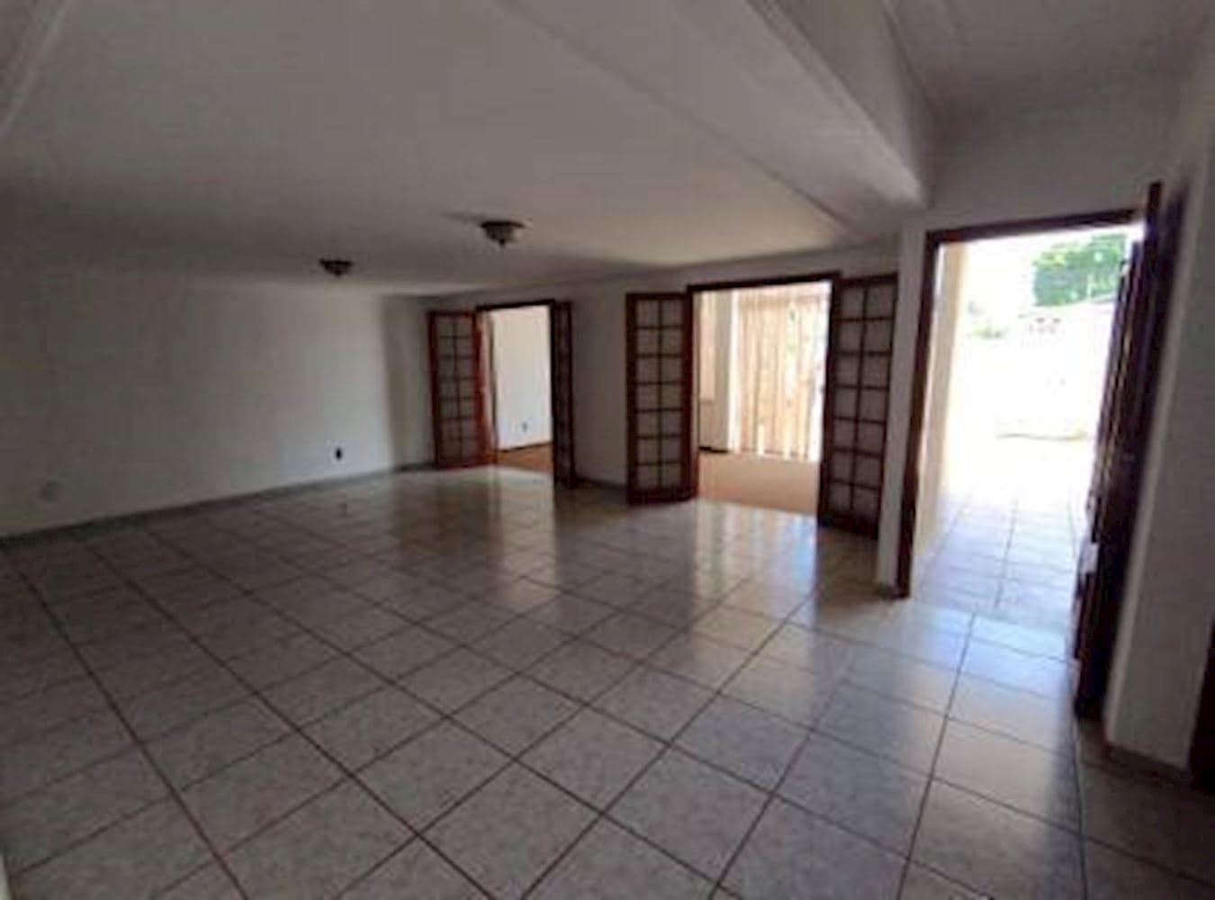 Foto 13 de 15: Casa em leilão em Campo Grande - MS, bairro Vila Jardim Alegre — Casa na Vila Jardim Alegre - Campo Grande/MS