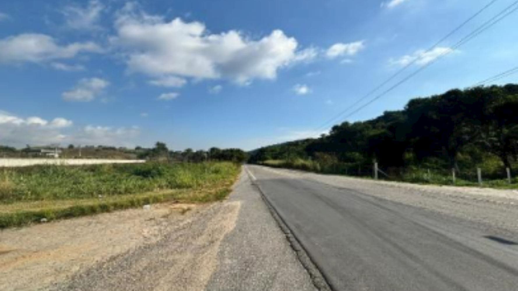 Foto 7 de 8: Terreno em leilão em Itaboraí - RJ, bairro Pacheco — Terreno no "Condomínio Holiday Park Land II" - Pacheco - Itaboraí/RJ