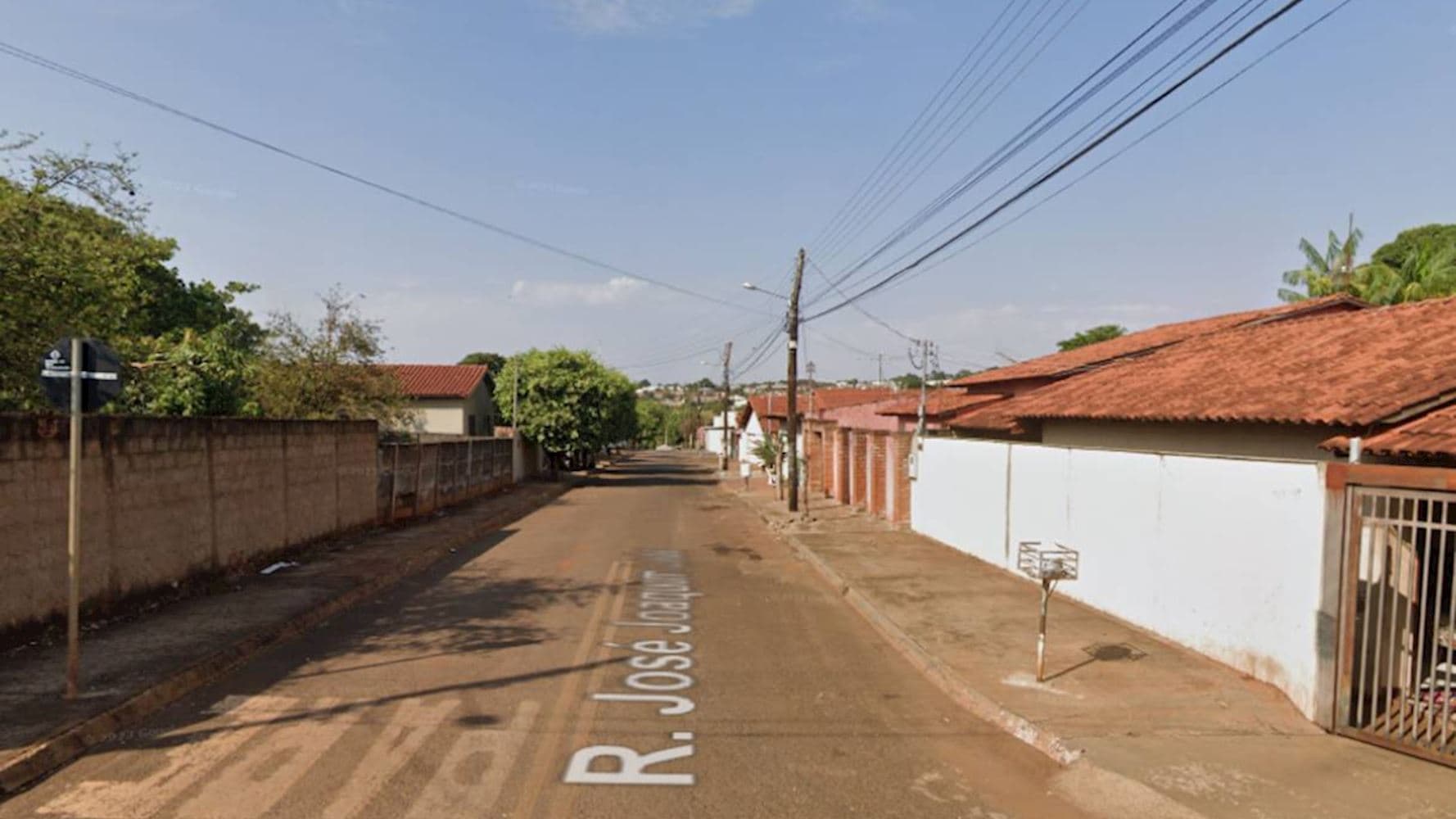 Foto 5 de 8: Casa em leilão em Santa Helena De Goiás - GO — Casa em Pedrolina - Santa Helena de Goiás/GO