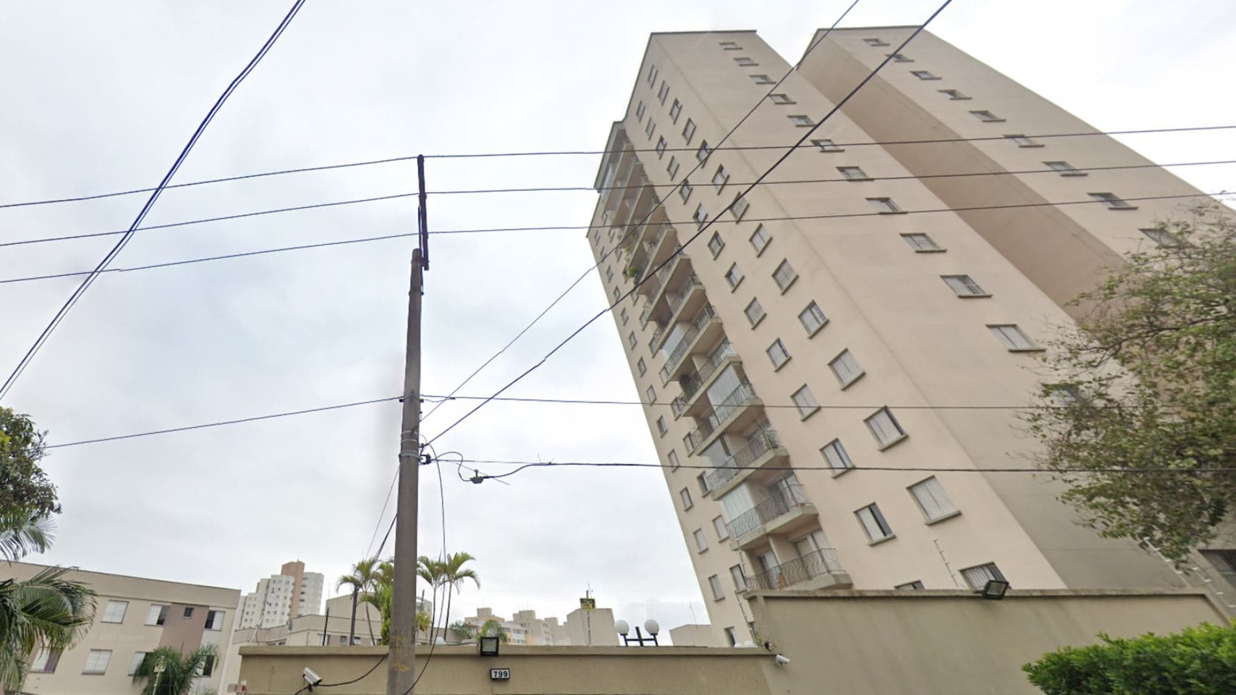Foto 2 de 6: Apartamento em leilão em São Paulo - SP, bairro Vila Parque Jabaquara — Apartamento no "Edifício Dante Almery" - Vila Parque Jabaquara - São Paulo/SP