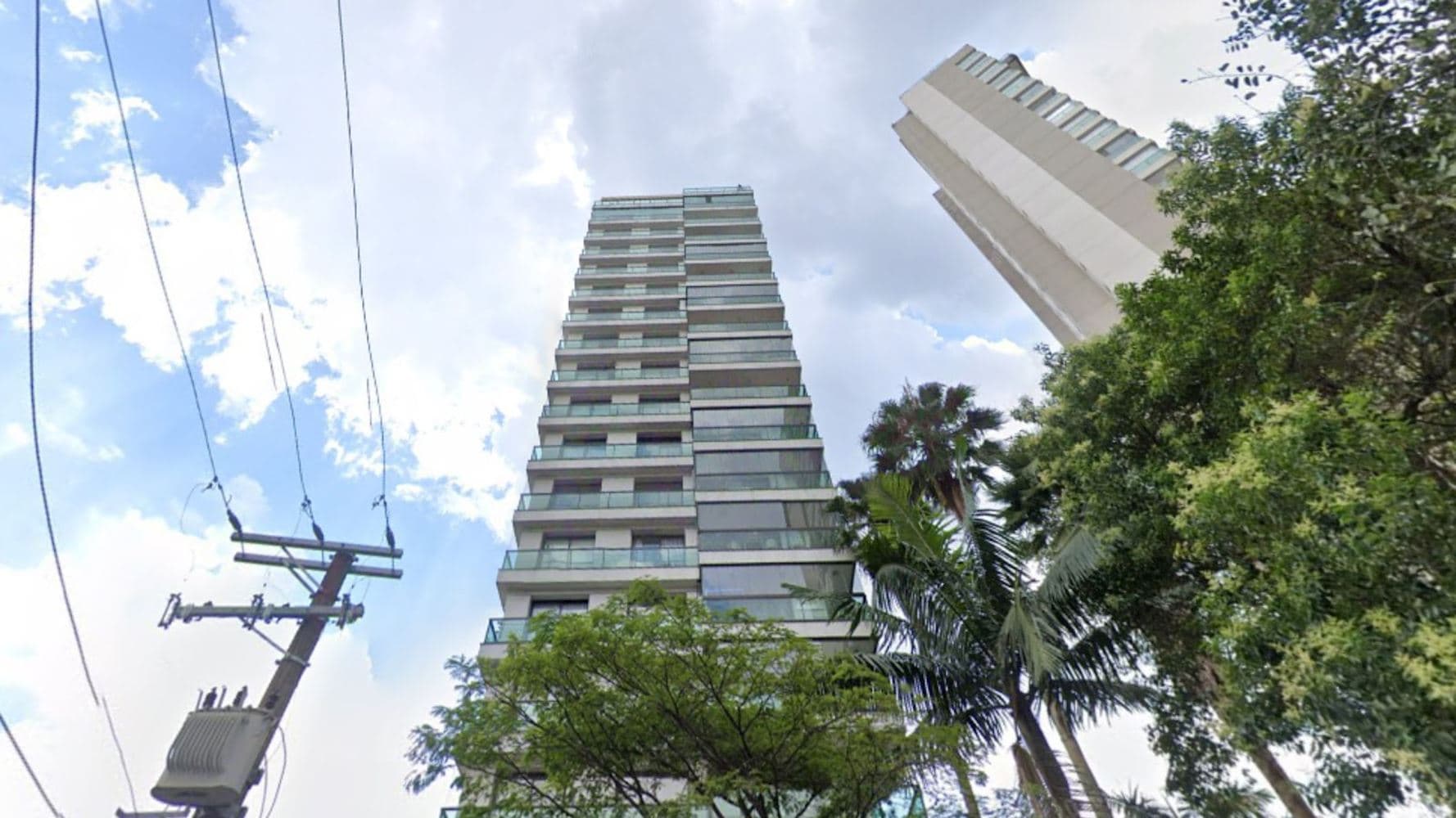 Foto 1 de 4: Apartamento em leilão em São Paulo - SP, bairro Santana — Apartamento no "Edifício Luiza Tolle" - Santana - São Paulo/SP