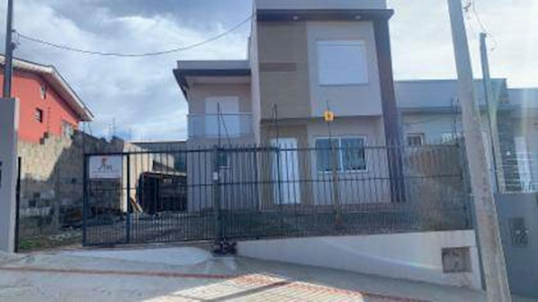Foto 2 de 15: Casa em leilão em Passo Fundo - RS, bairro Vila Petrópolis — Casa na Vila Petrópolis em Passo Fundo/RS