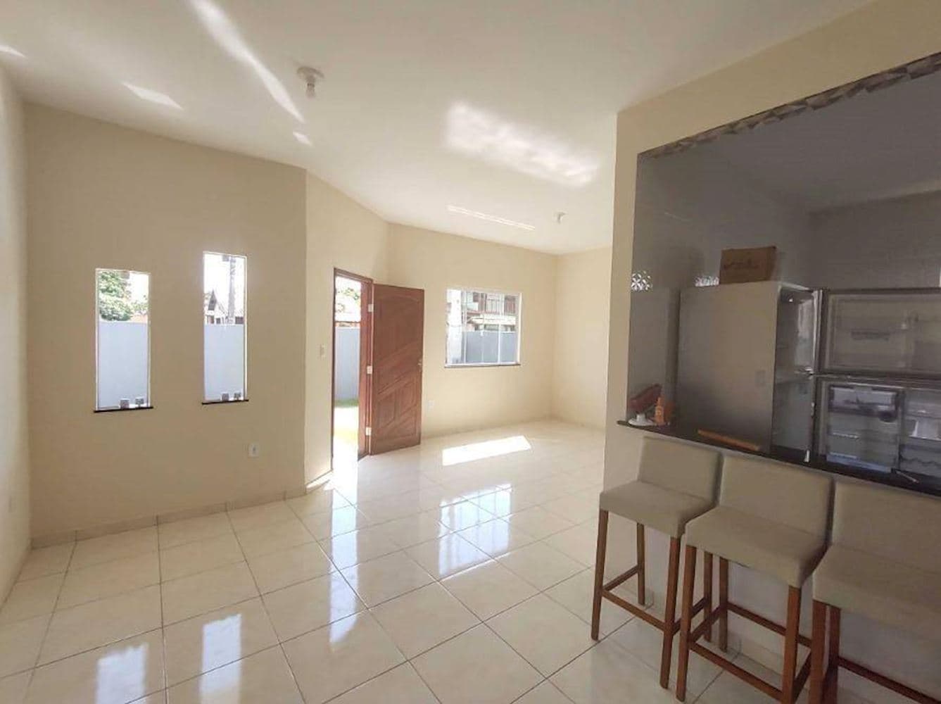 Foto 5 de 9: Casa em leilão em Iguaba Grande - RJ, bairro Jardim Solares — Casa no Jd. Solares - Iguaba Grande/RJ