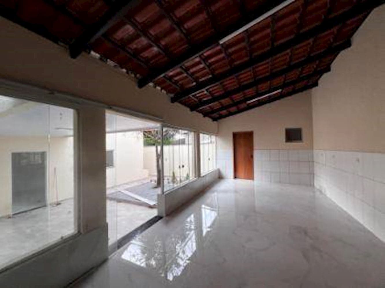 Foto 13 de 15: Casa em leilão em Inhumas - GO, bairro Jardim Raio de Sol — Casa no Jardim Raio De Sol em Inhumas/GO