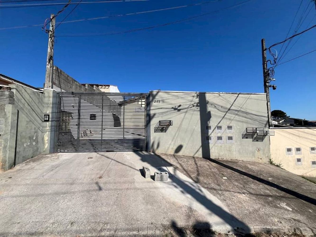 Foto 1 de 6: Casa em leilão em Mogi Das Cruzes - SP, bairro Botujuru — Casa em Botujuru - Mogi Das Cruzes/SP