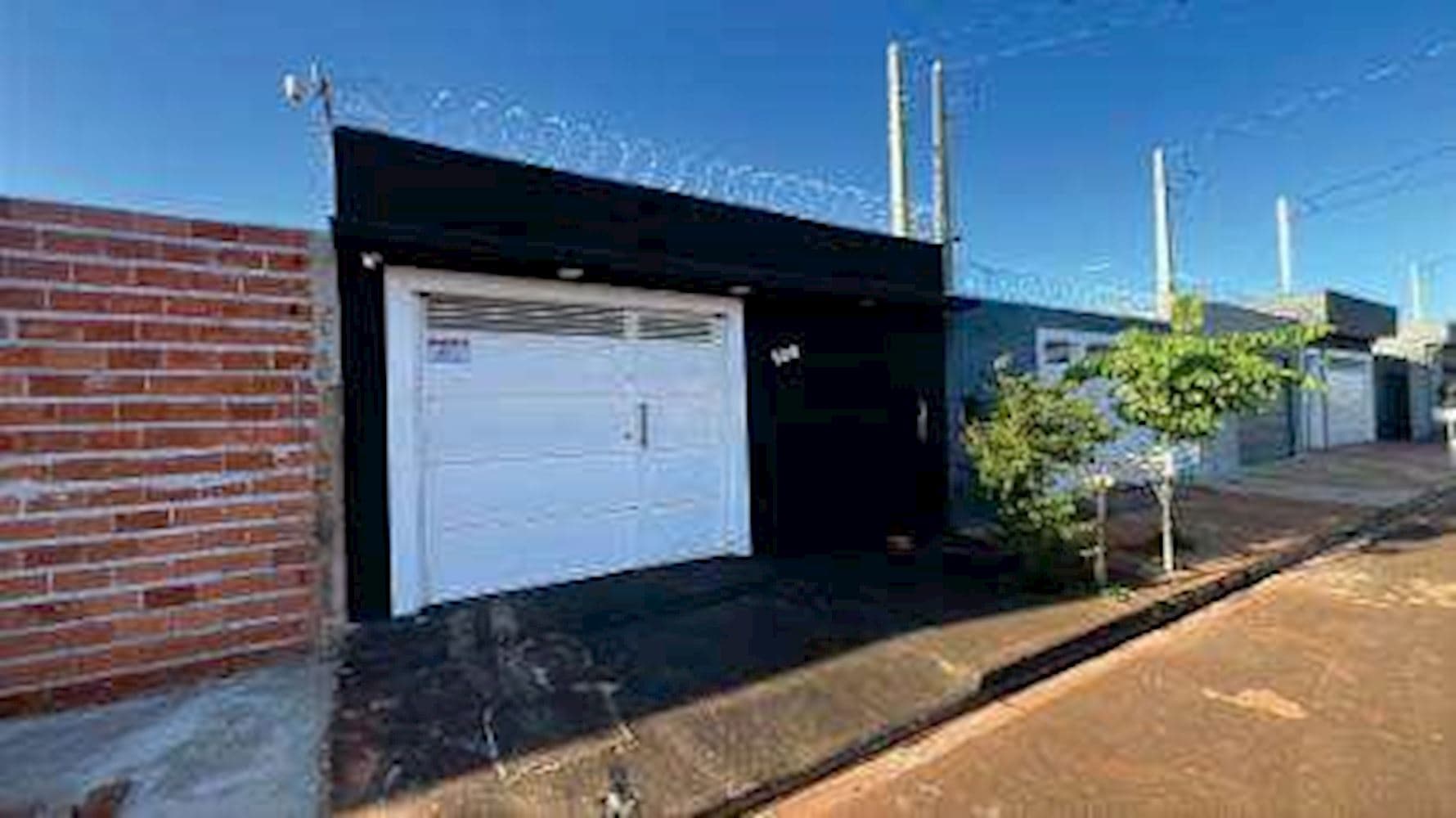 Foto 1 de 18: Casa em leilão em Pontal - SP, bairro Jardim Eldorado — Casa no Jardim Eldorado - Pontal/SP