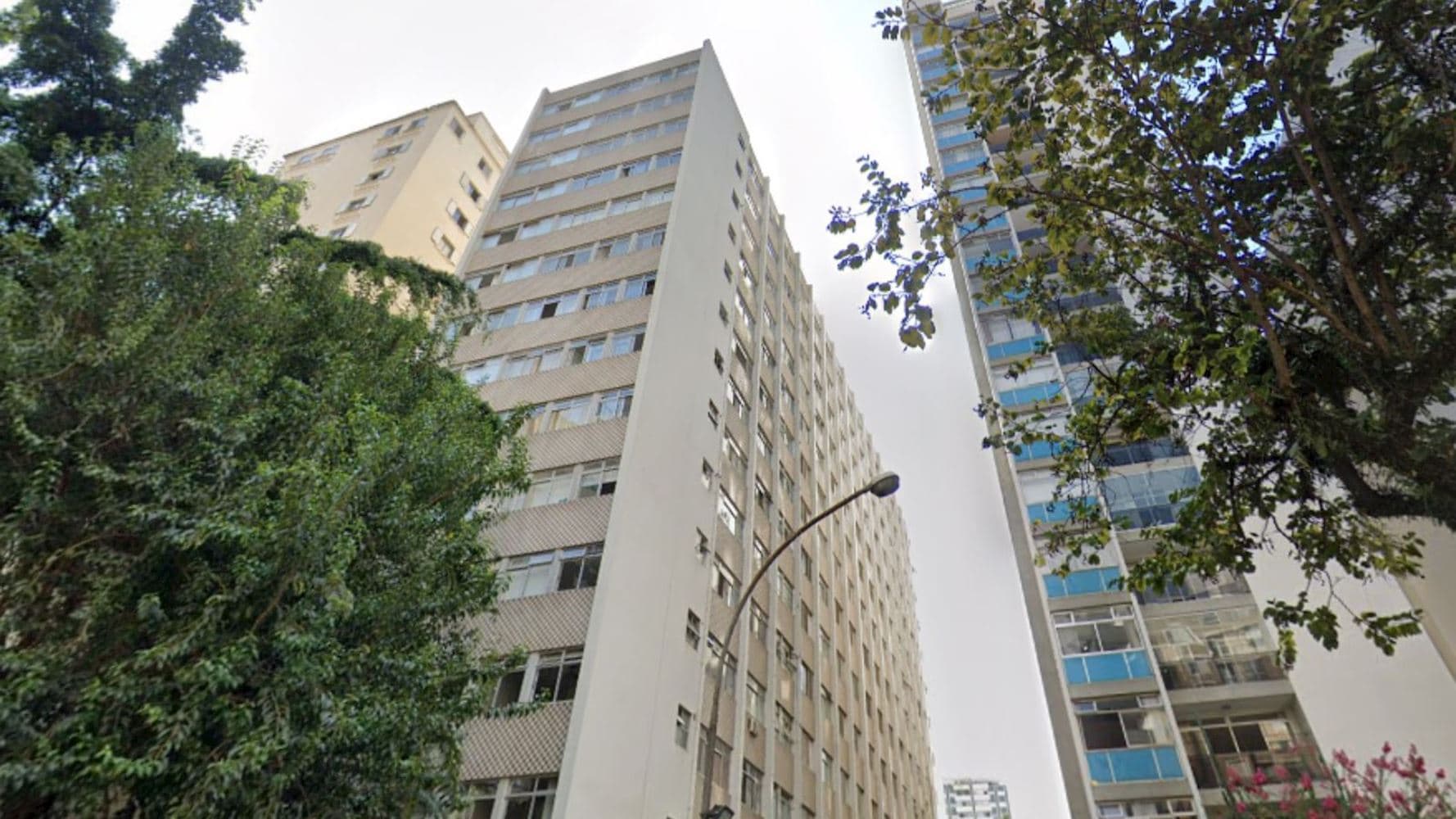 Foto 1 de 4: Apartamento em leilão em São Paulo - SP, bairro Santa Cecilia — Apartamento no "Edificio Ideal" - Santa Cecilia - São Paulo/SP